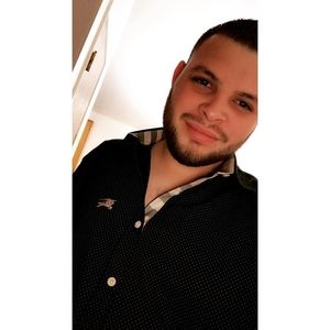 Meet your Posher, César